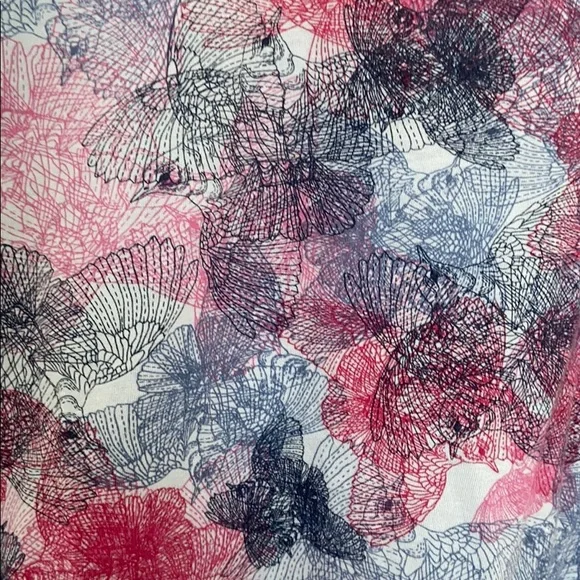 Bench workout top - Picture 2 of 7